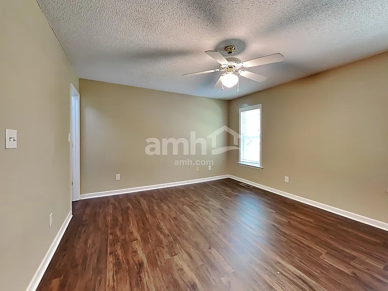 728 Kavkaz St — Photo 9