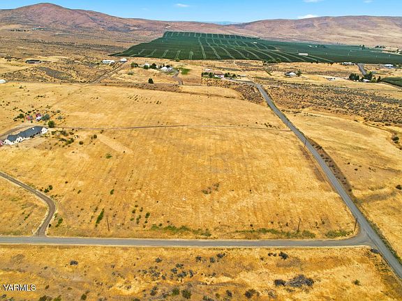 3rd image of Nka Wakatak Rd