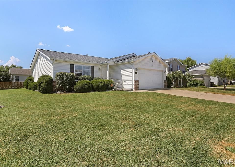 1st image of 429 Audry Dr