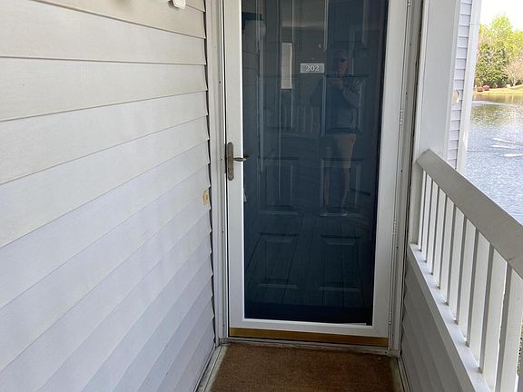 2nd image of 4120 Breezewood Dr APT 202