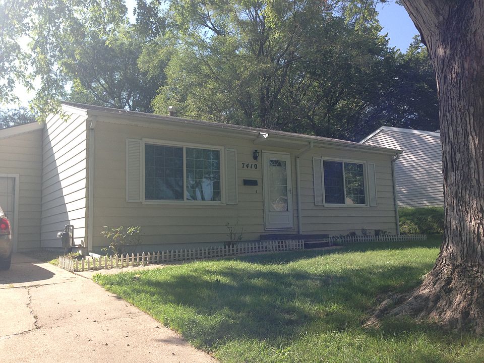 1st image of 7410 S 70th St