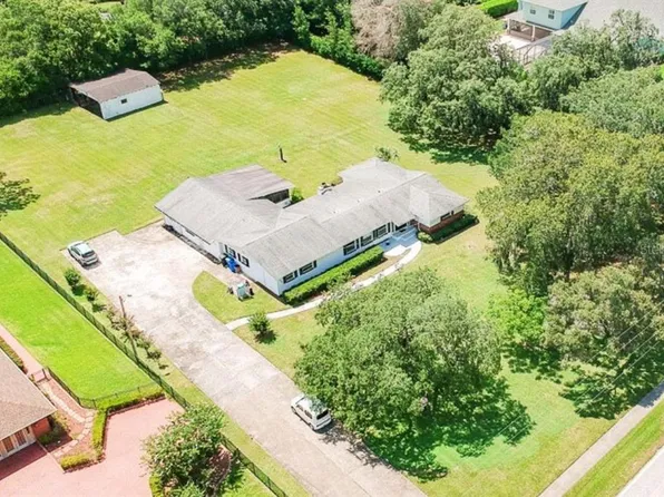 1700 S Miller Rd, Valrico, FL 33594