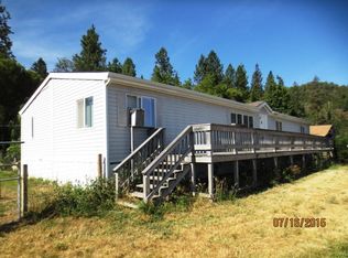 326 Messinger Rd, Grants Pass, OR 97527