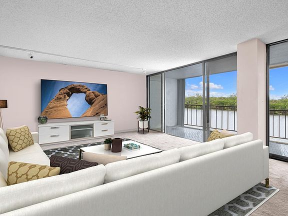 5th image of 936 Intracoastal Drive #3E