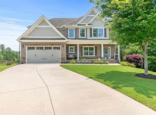 466 Sweet Apple Ln, Buford, GA 30518