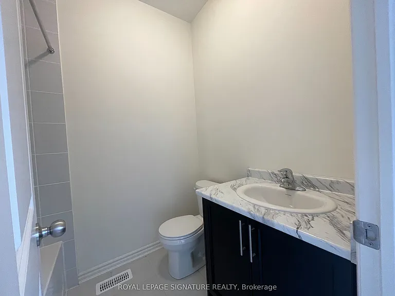1231 Plymouth Dr — Photo 19