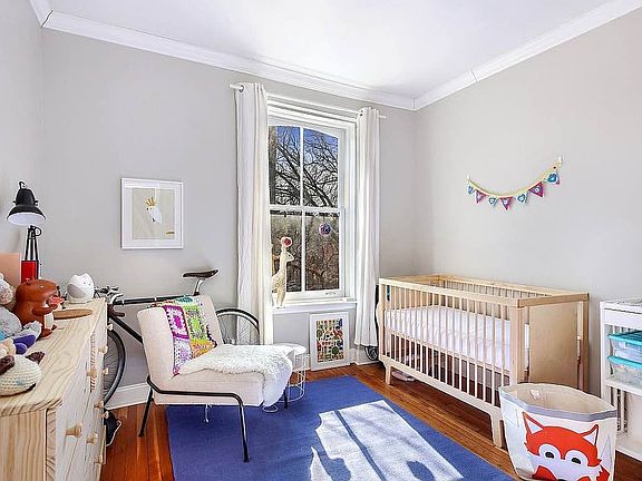 4th image of 73 S Oxford St APT 5