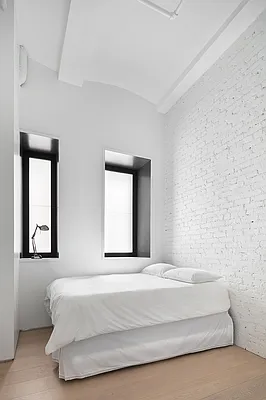 Rented by Compass | media 16