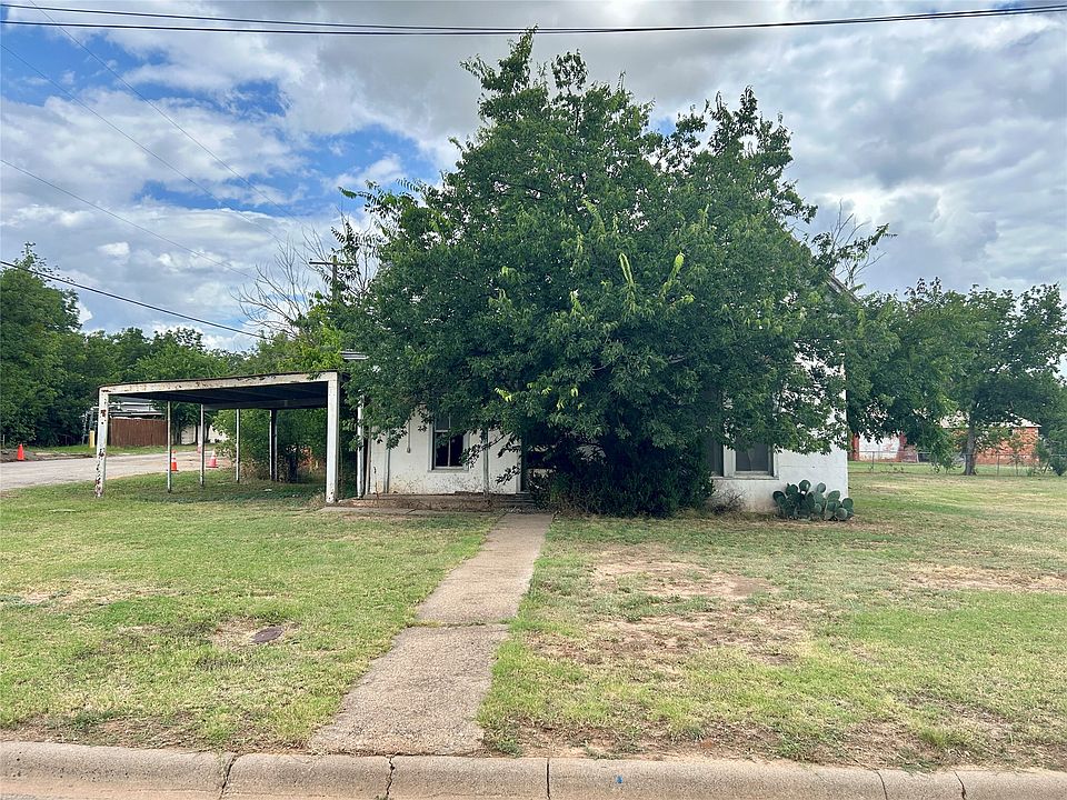 1st image of 916 W Mesquite St