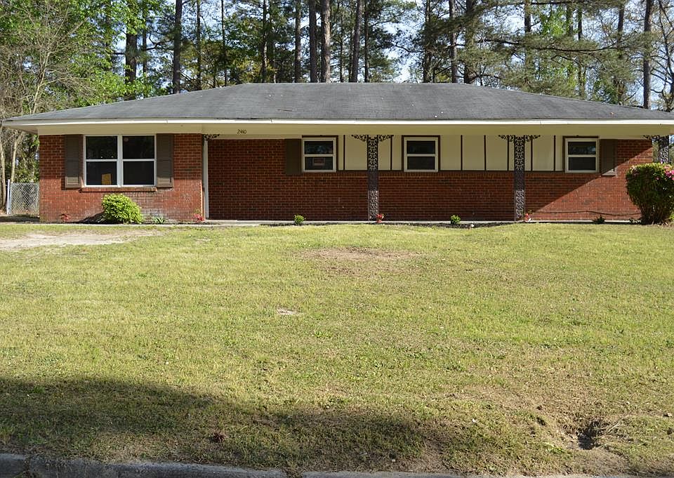 1st image of 2440 Madrid Dr S