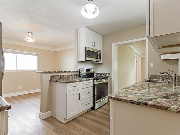 5th image of 10293 SATSUMA ROAD