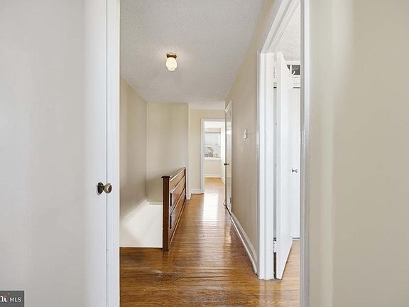 5th image of 7847 Williams Ave