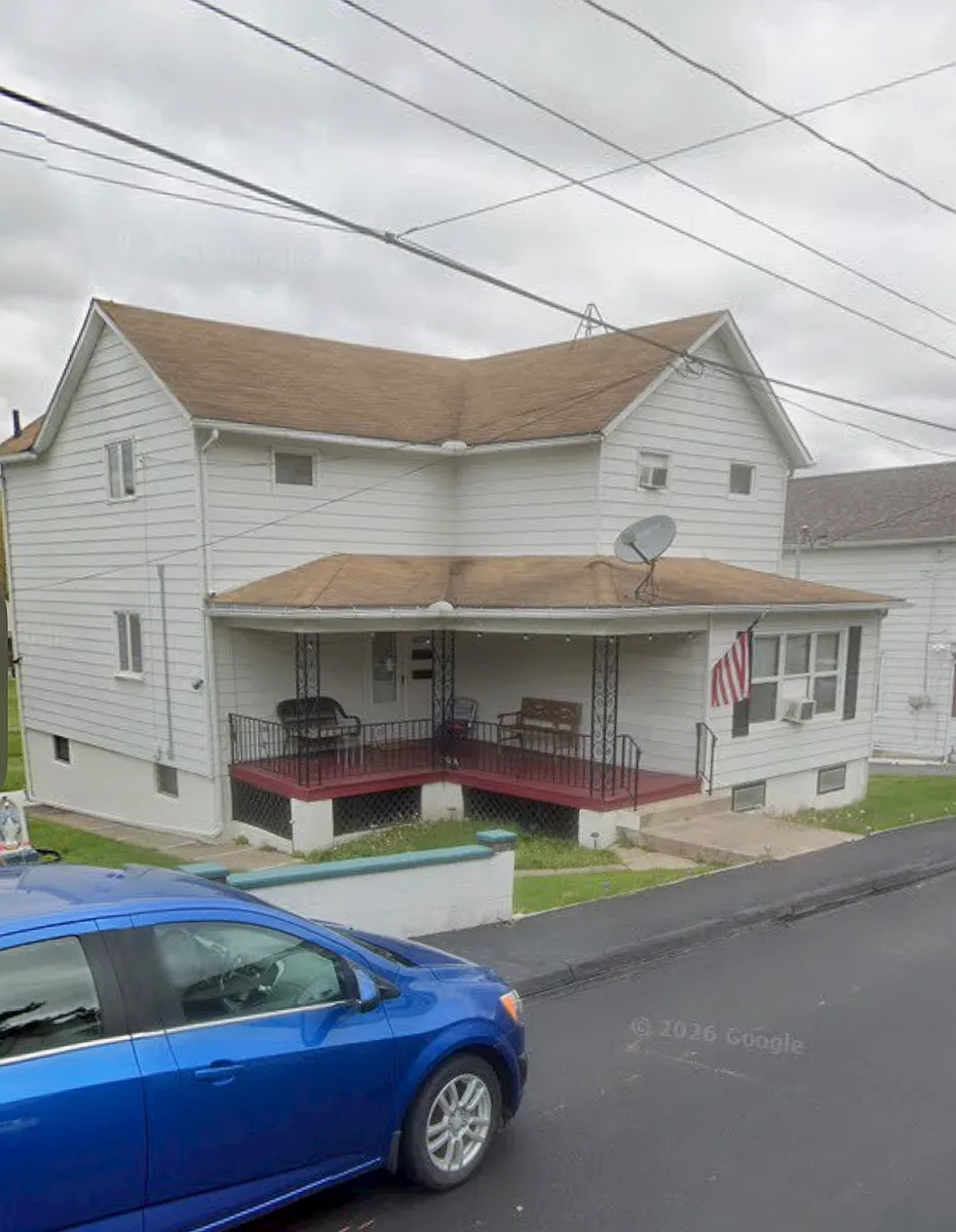 Building Photo - 413 New St #1