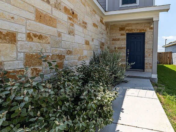 4th image of 238 Jaycen Ln