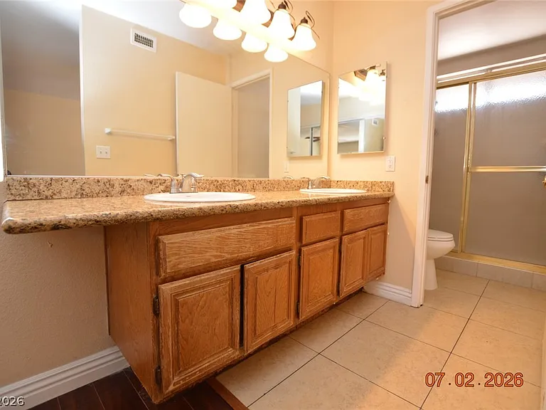 6543 Barbary Cir — Photo 11