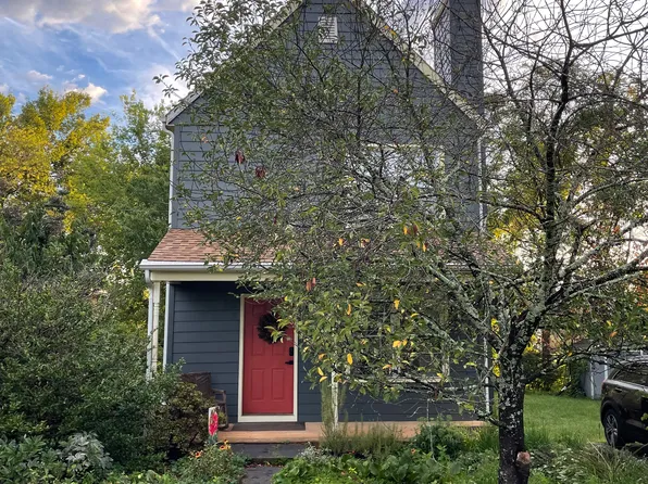 1113 Cherry St, Charlottesville, VA 22902