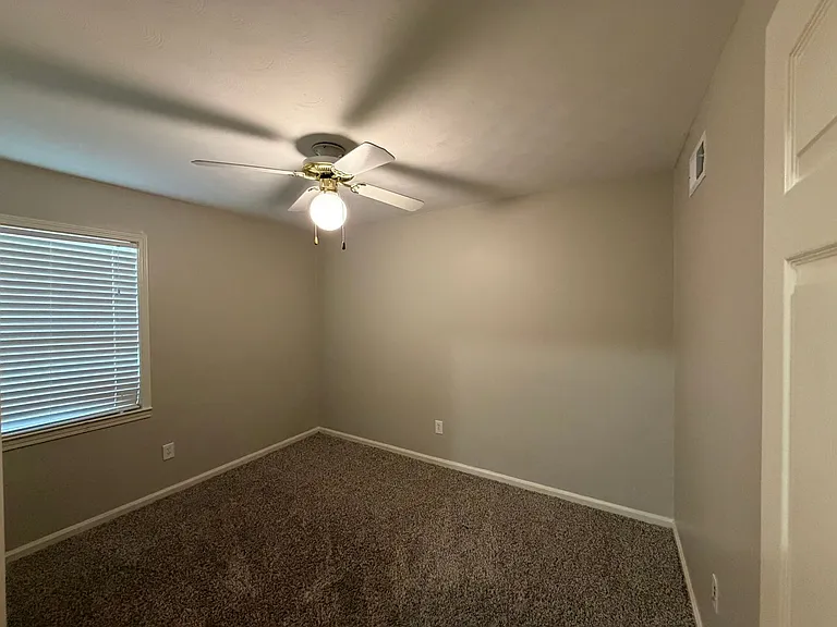 3432 Lynchburg St — Photo 12