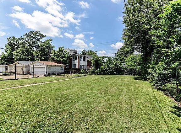 5th image of 4231 Louisiana Ave