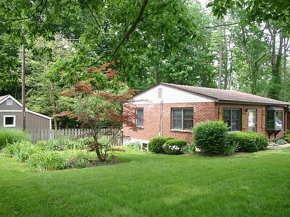 2nd image of 10463 Maria Ave