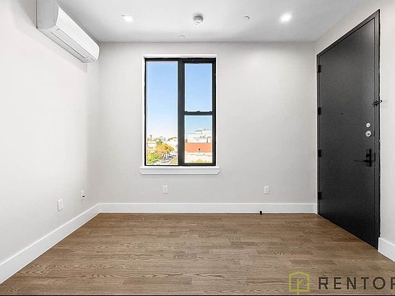 3rd image of 90 Manhattan Ave #5F