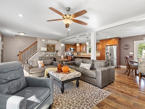 4th image of 10333 Guilford Rd