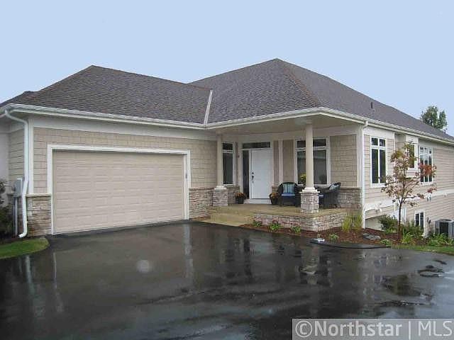 1st image of 2538 Sandstone Ln