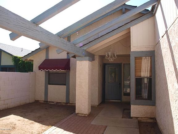 Courtyard_-_2533_W_KIOWA_AVE_Mesa,_AZ_85202