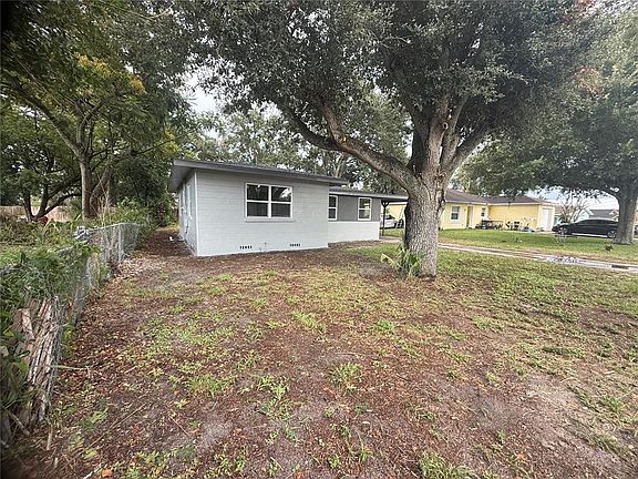 3rd image of 309 1ST STREET