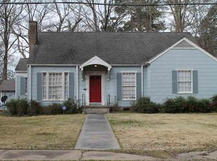 218 S Madison St, Canton, MS 39046