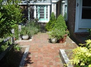 11 Locust Ln, Brewster, MA 02631