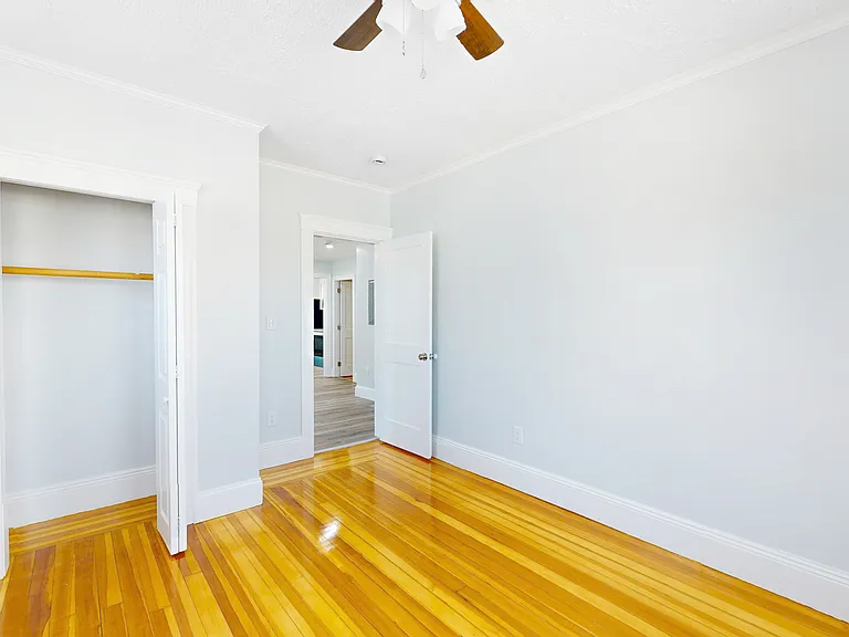 5 Ropes St #1 — Photo 8
