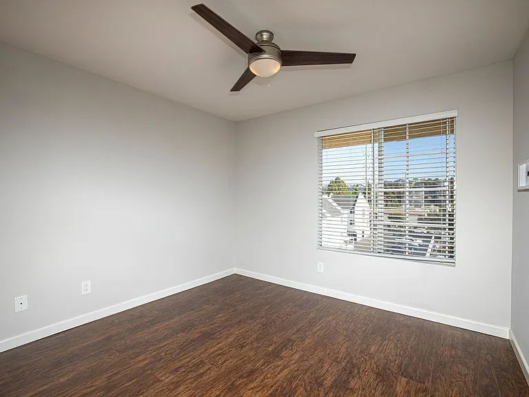 5763 Riley Street — Photo 8