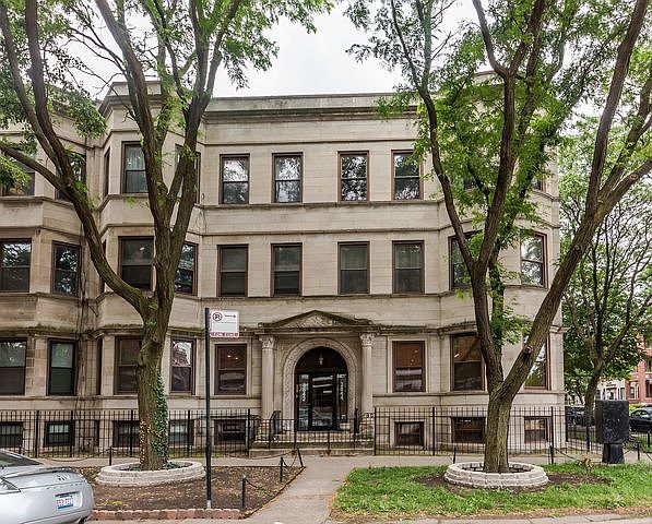 1st image of 3844 N Sheffield Ave #104