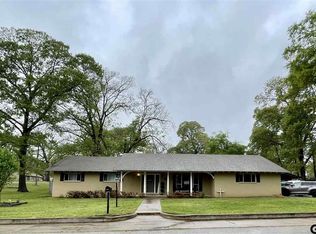 409 N Elm St, Frankston, TX 75763