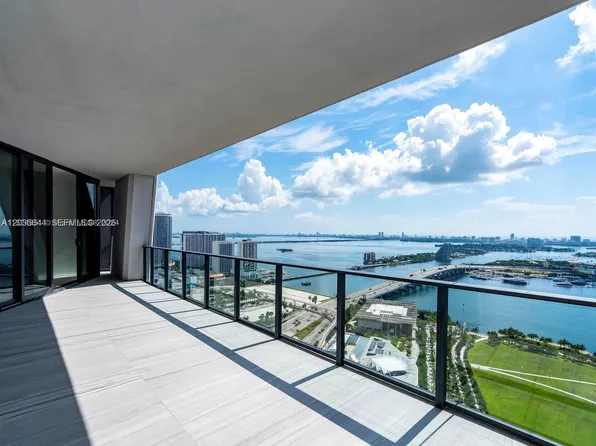 1000 Biscayne Blvd Unit 4802, Miami, FL 33132