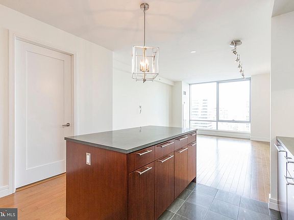 5th image of 1414 S Penn Sq Unit 19E