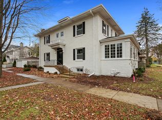 126 4th St, Wilmette, IL