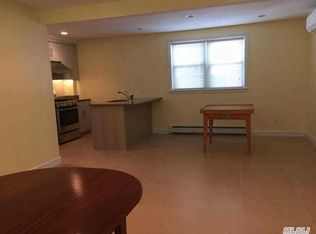 3316 145th St, Flushing, NY 11354