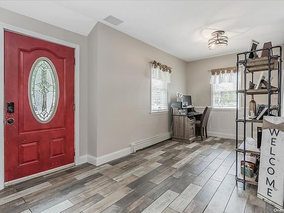 5th image of 200 Edgewood Ave