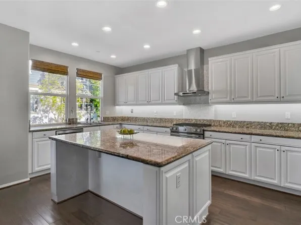 26 Clifford Ln, Mission Viejo, CA 92694