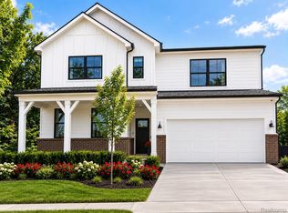 2843 Strobel St, Wixom, MI 48393