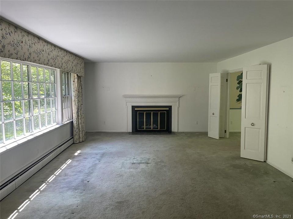 2nd image of 53 Colony Rd