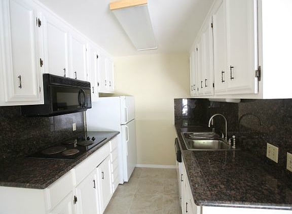 4th image of 3015 Kaiser Dr Unit G