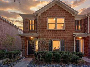834 W Heights Hollow Ln, Houston, TX 77007