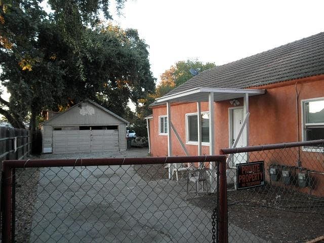 1st image of 2300 Holly St APT B