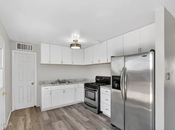 5505 W WHITTON Avenue, Phoenix, AZ 85031