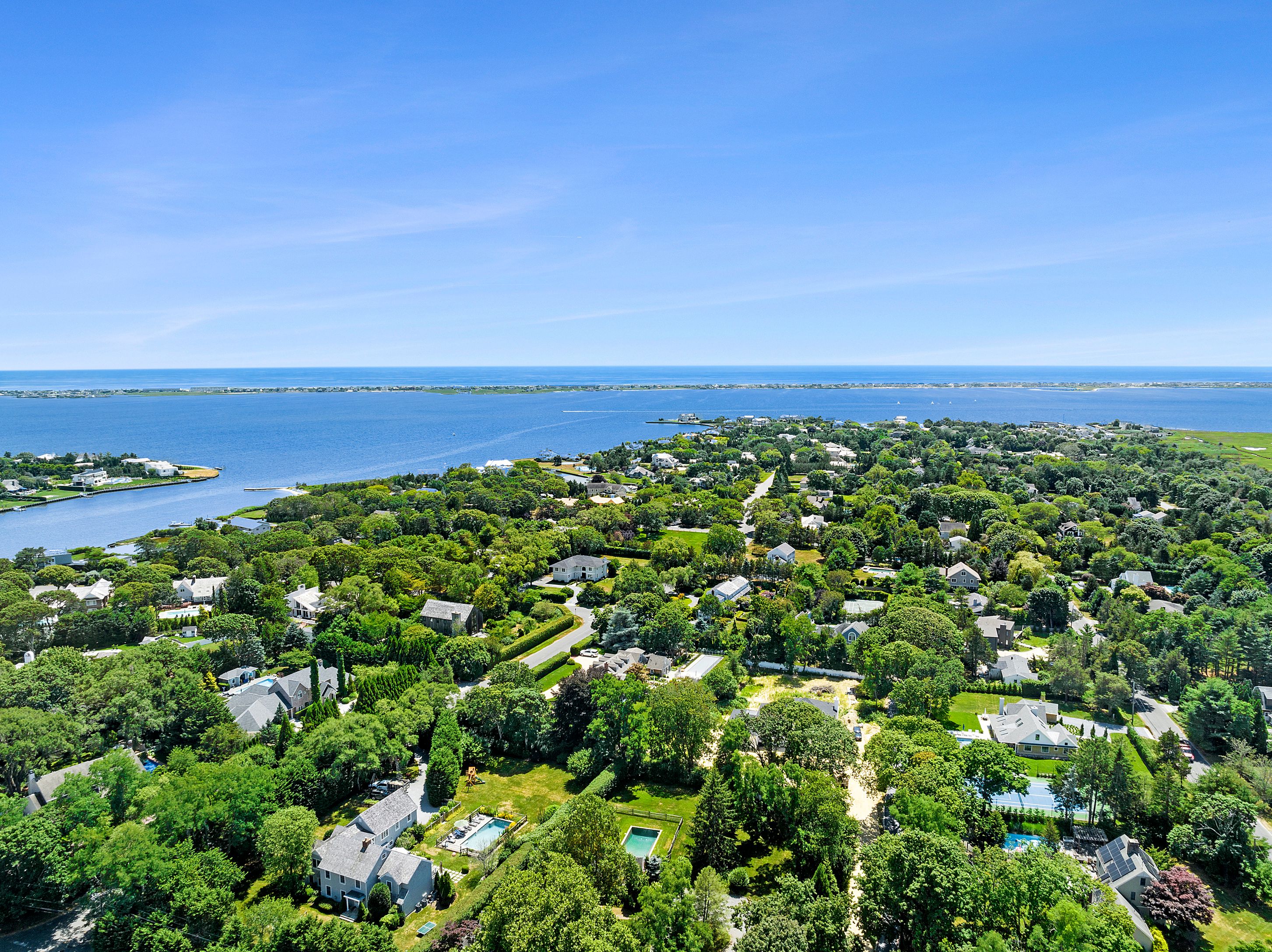 88 South Country Rd, Remsenburg, NY 11960 Out East