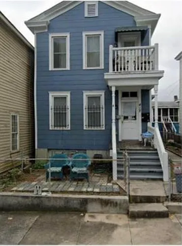 417 E 36th St Photo 1