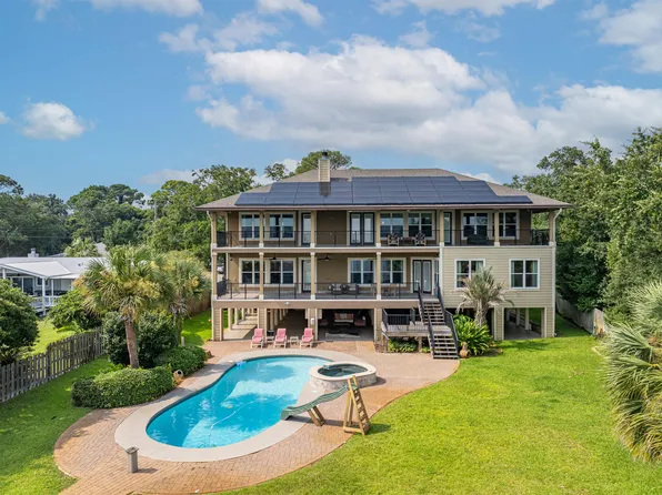326 Brooks St SE, Fort Walton Beach, FL 32548
