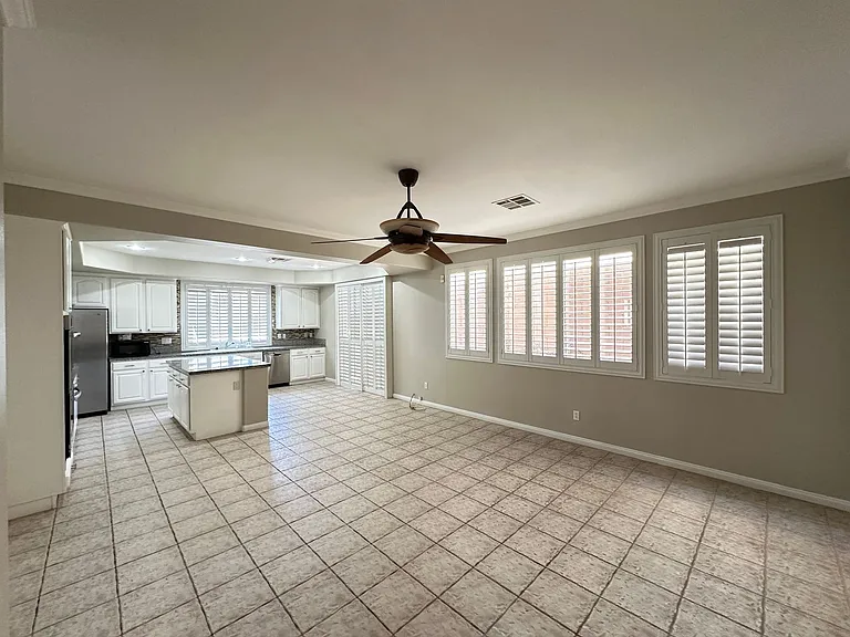 10661 Blue Nile Ct — Photo 4
